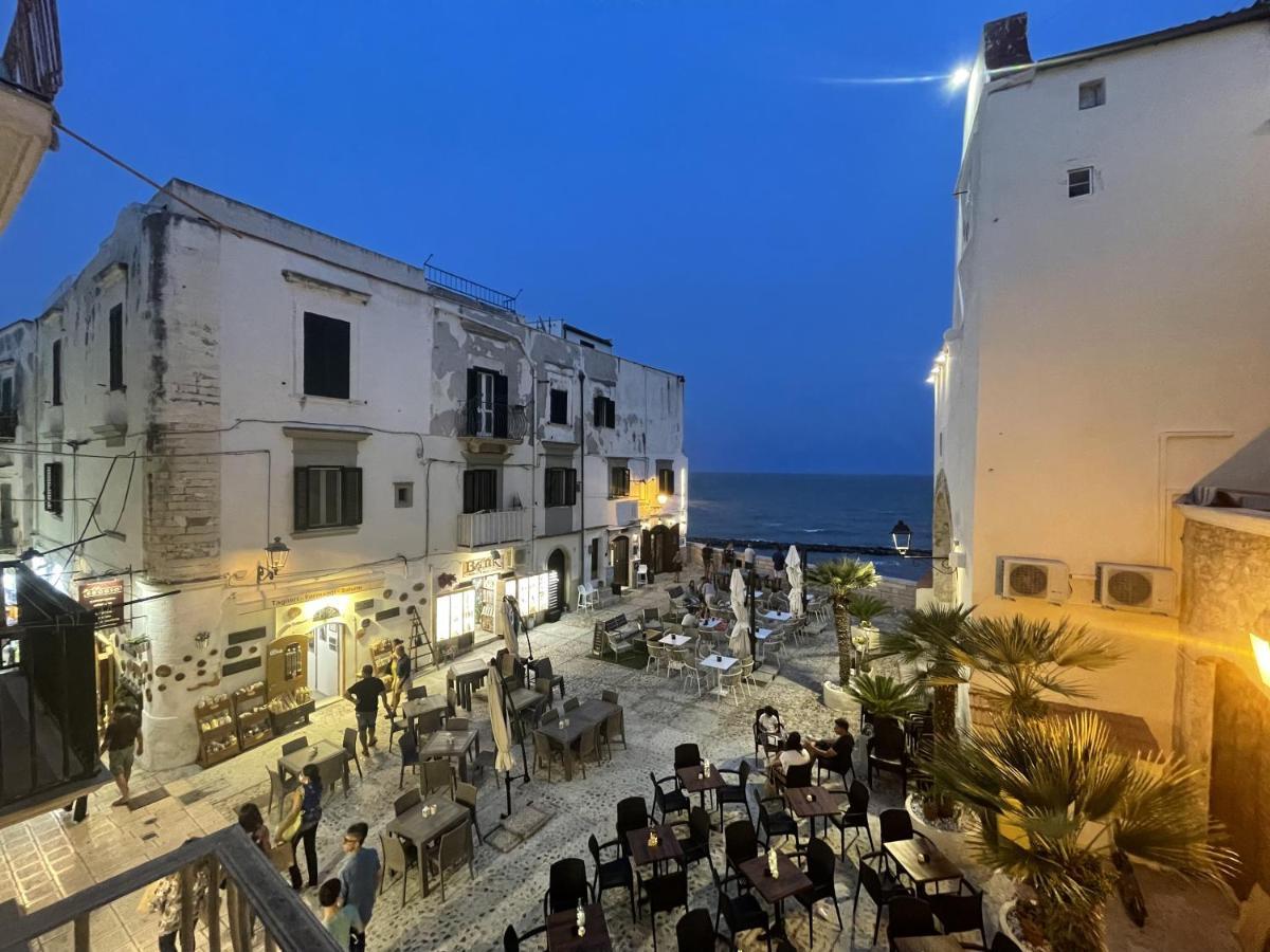 Amare Vieste, Central Apartment Sea View Buitenkant foto