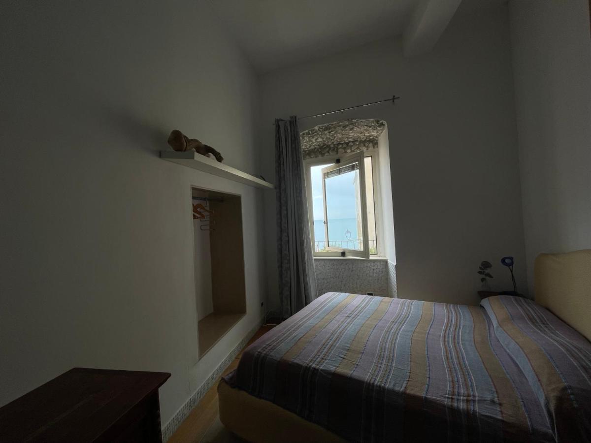 Amare Vieste, Central Apartment Sea View Buitenkant foto