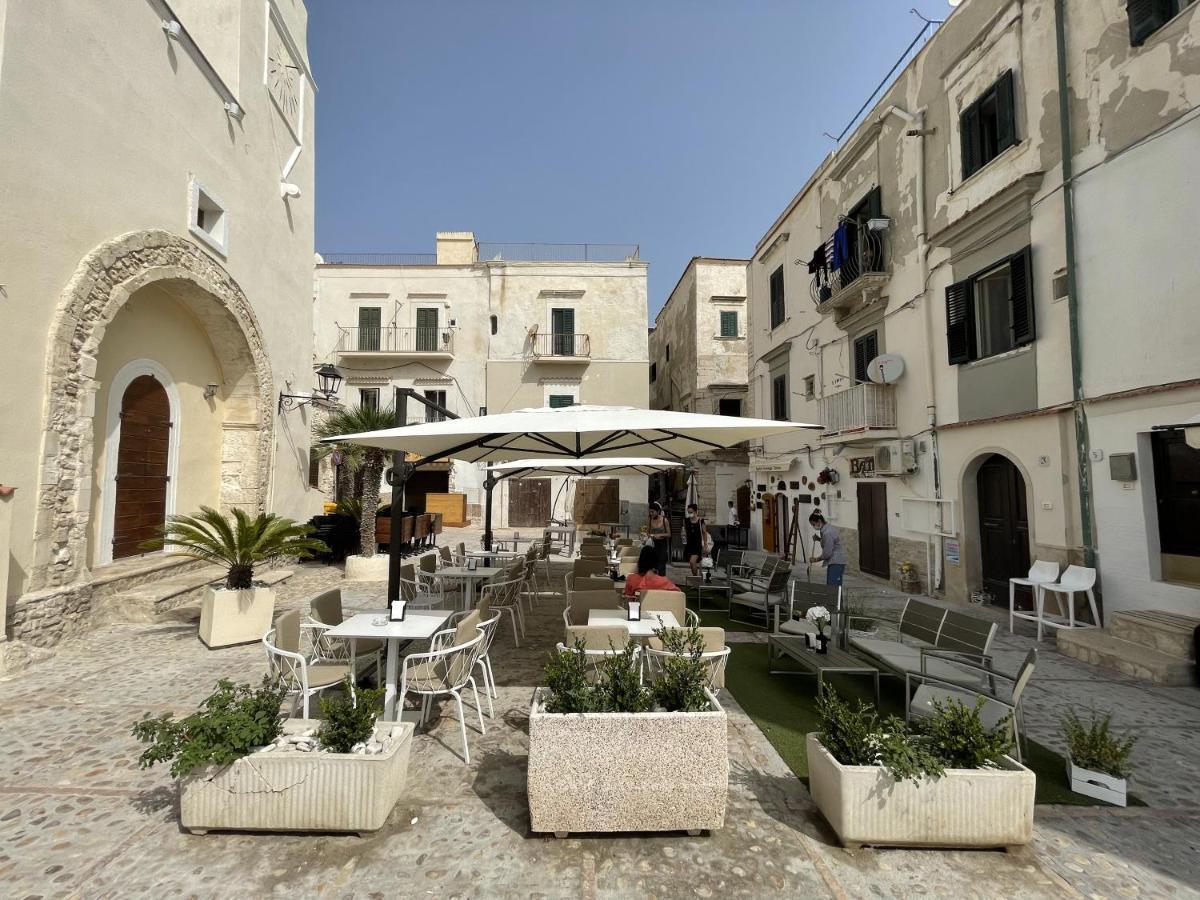 Amare Vieste, Central Apartment Sea View Buitenkant foto