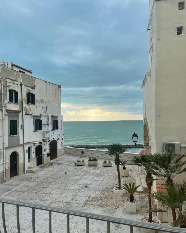 Amare Vieste, Central Apartment Sea View Buitenkant foto
